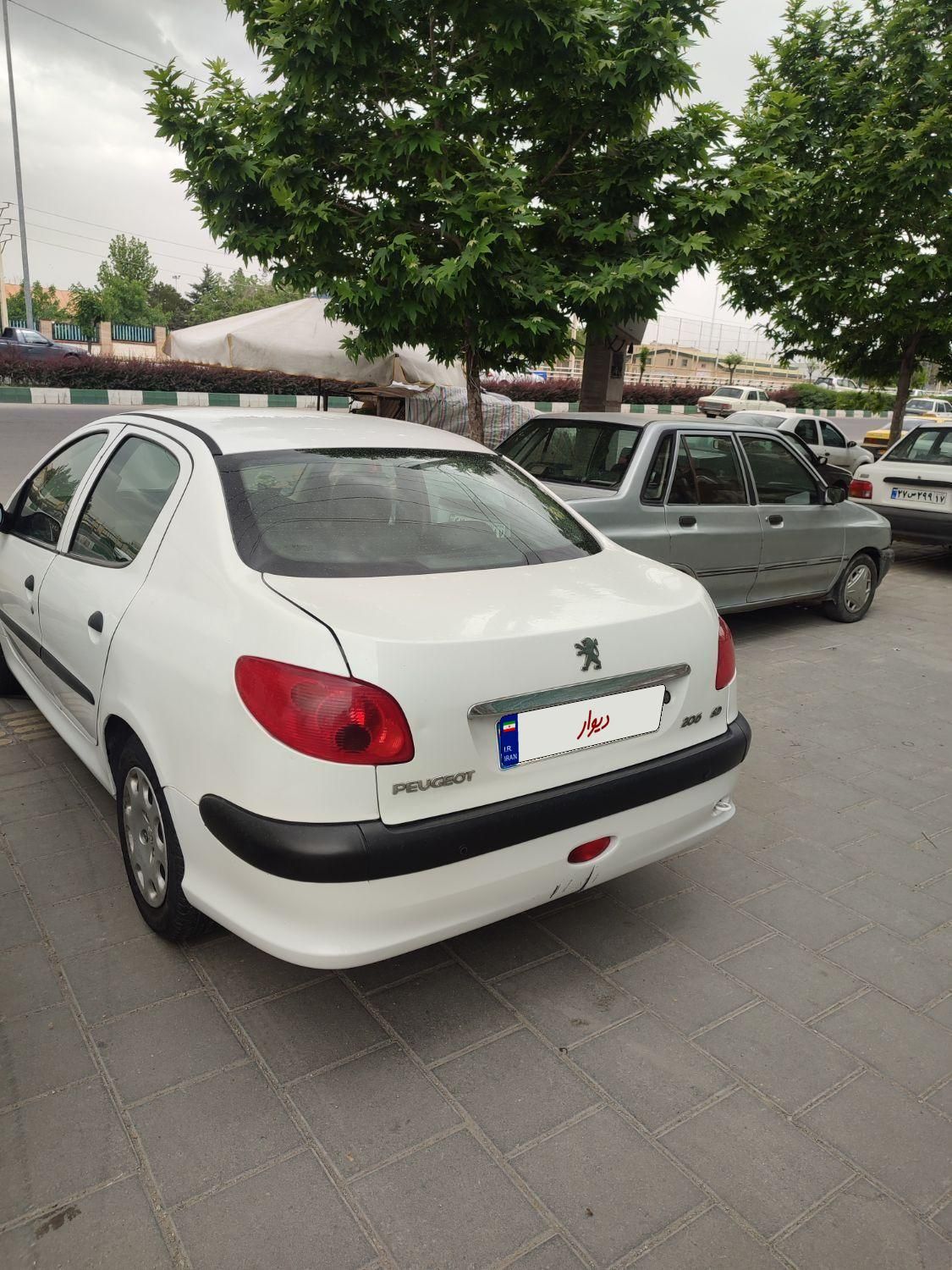 پژو 206 SD v8 - 1394