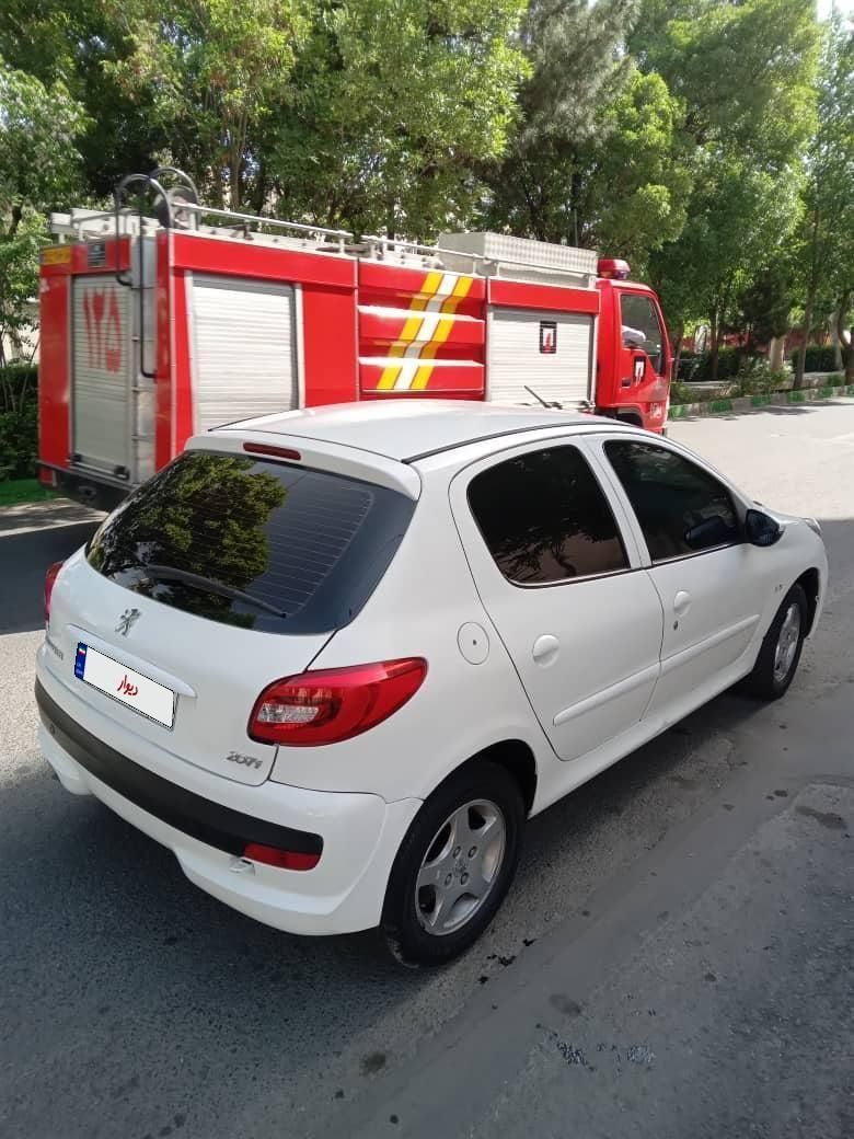 پژو 207 اتوماتیک - 1390