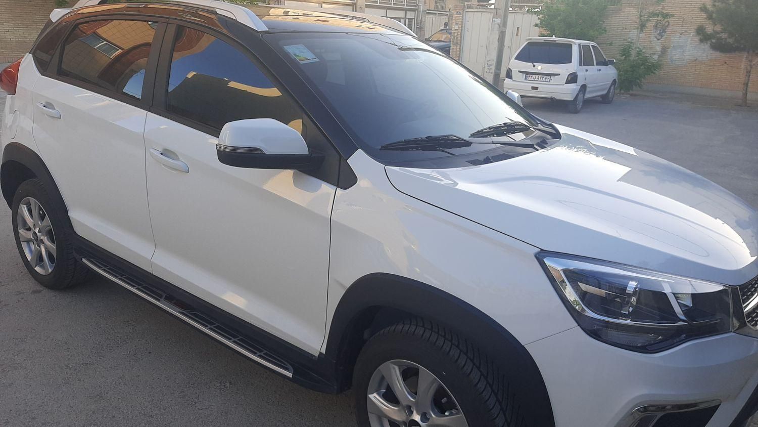 ام وی ام X22 دنده ای اسپرت لاکچری - 2023