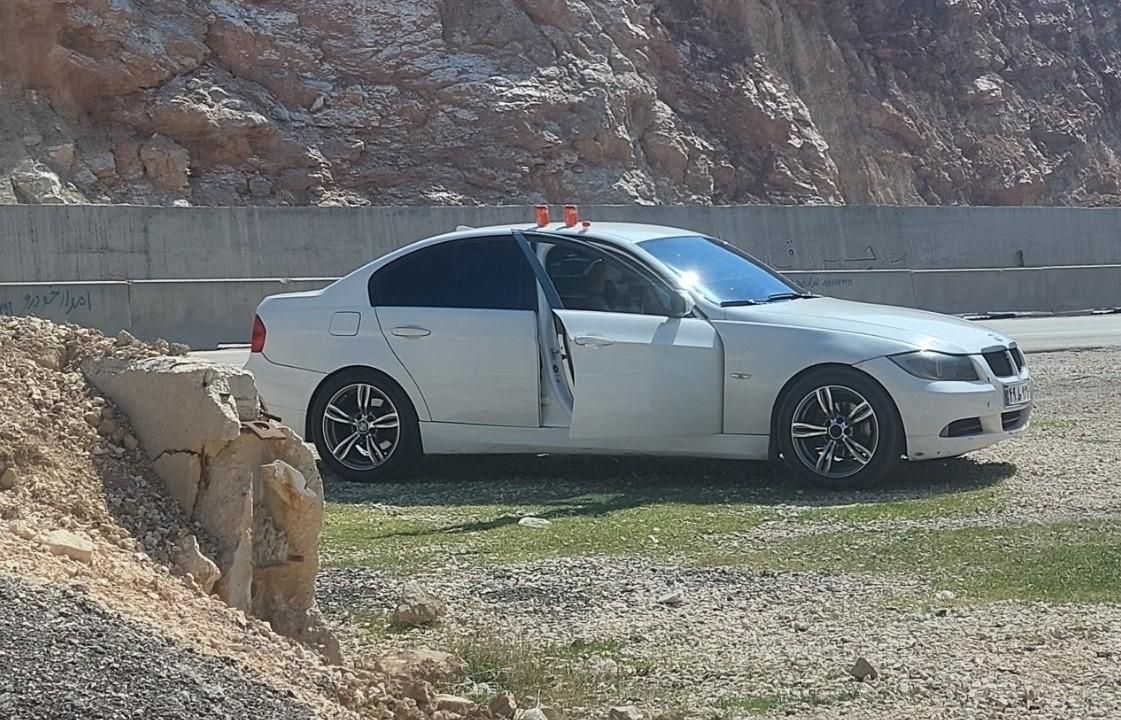 ب ام و سری 3 سدان 320i - 2007