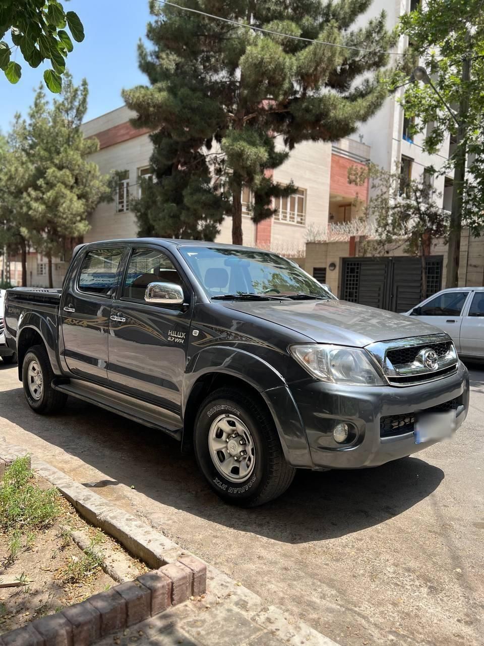 خودرو تویوتا، هایلوکس دو کابین آگهی ann_18023377