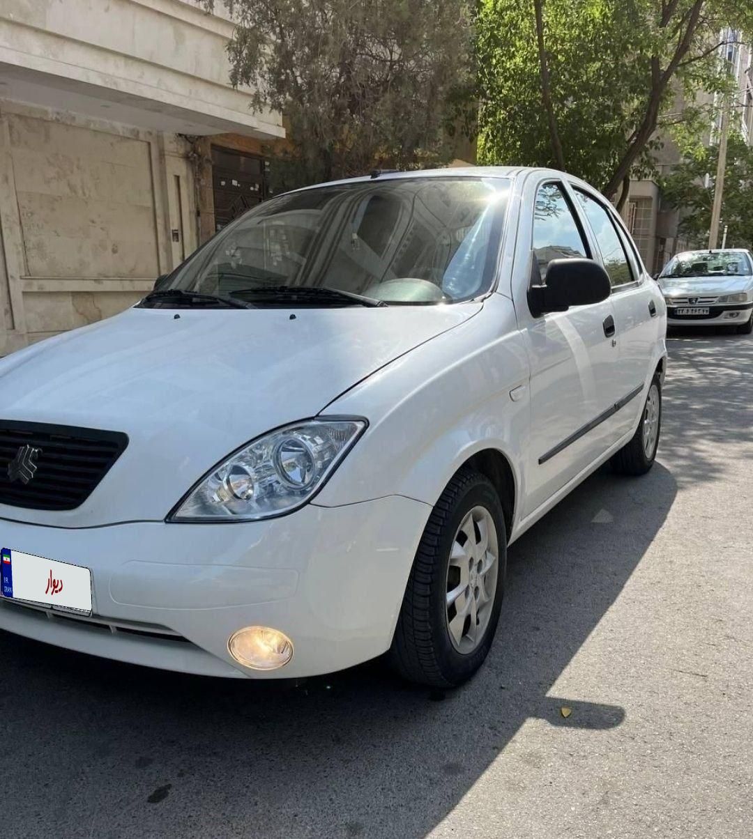 تیبا صندوق دار EX - 1395
