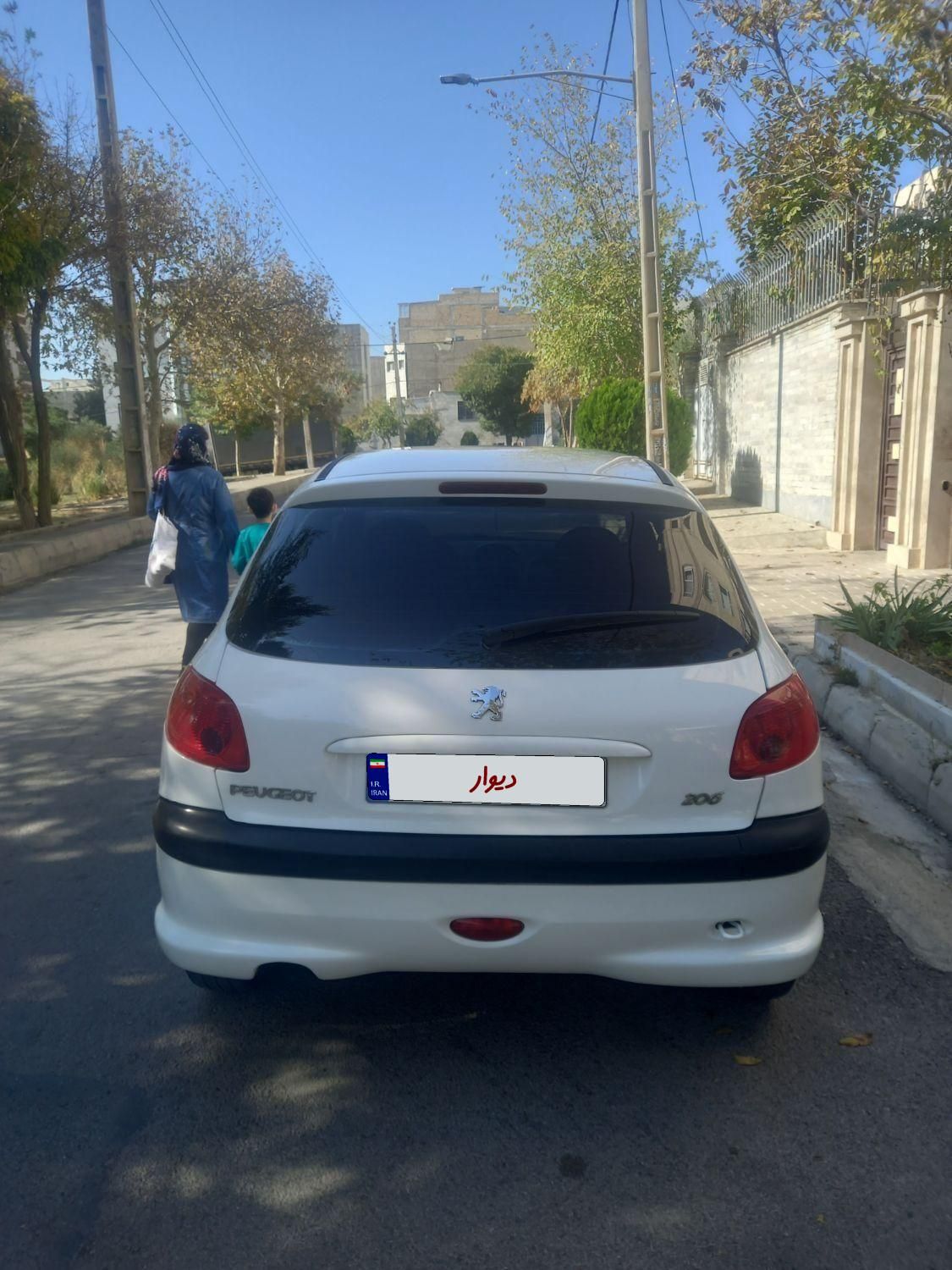 پژو 206 تیپ 3 - 1389
