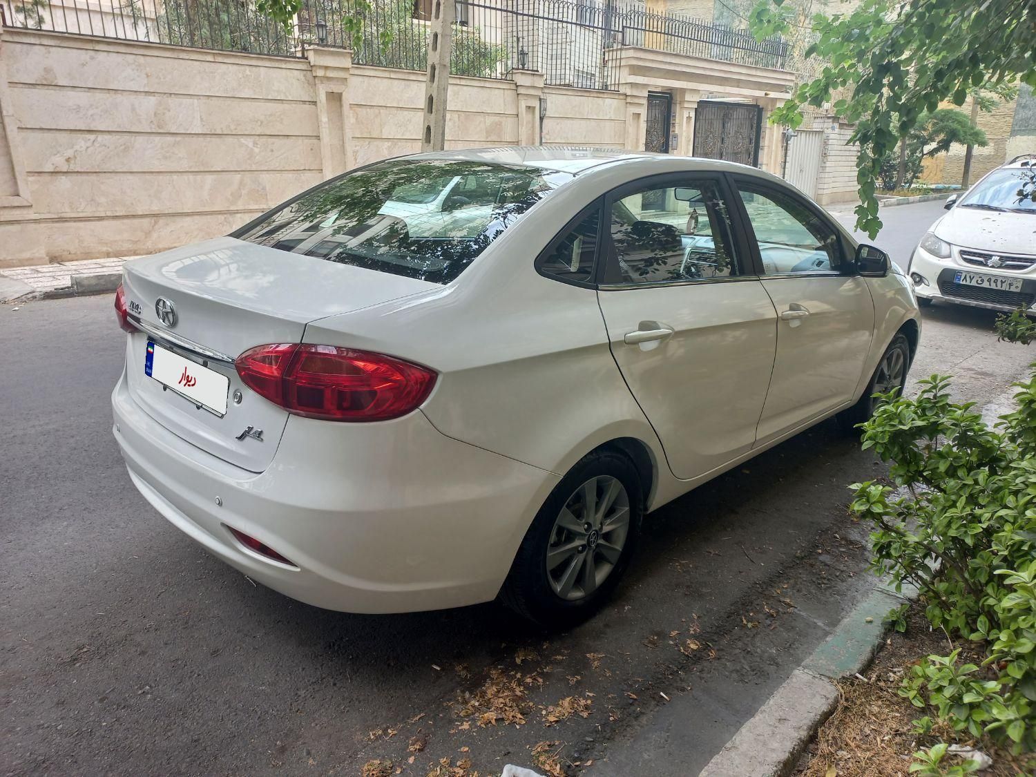 جک J4 اتوماتیک - 2023