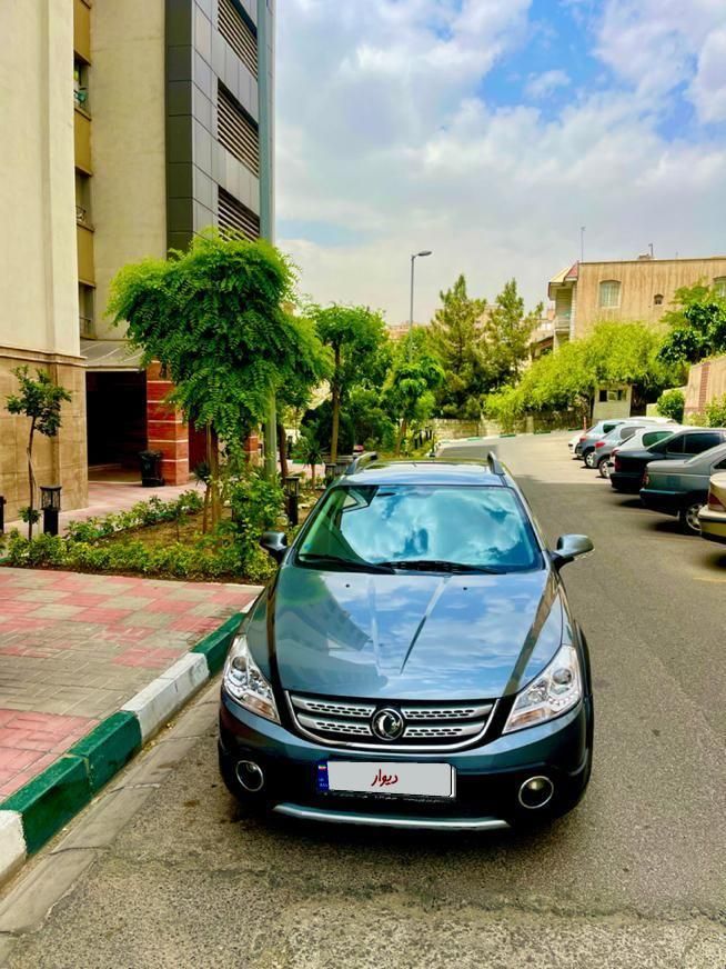 خودرو دانگ فنگ، H30 کراس آگهی ann_18024404