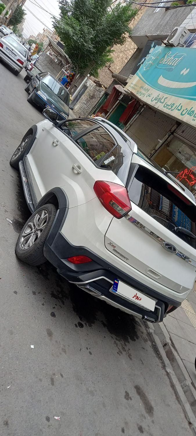 ام وی ام X22 دنده ای اسپرت لاکچری - 2022