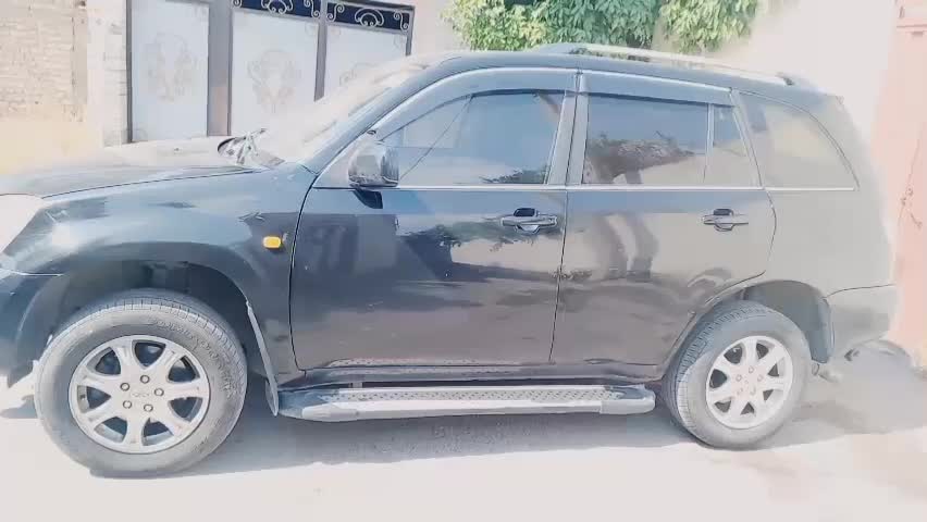 خودرو ام وی ام، X33 آگهی ann_18027734
