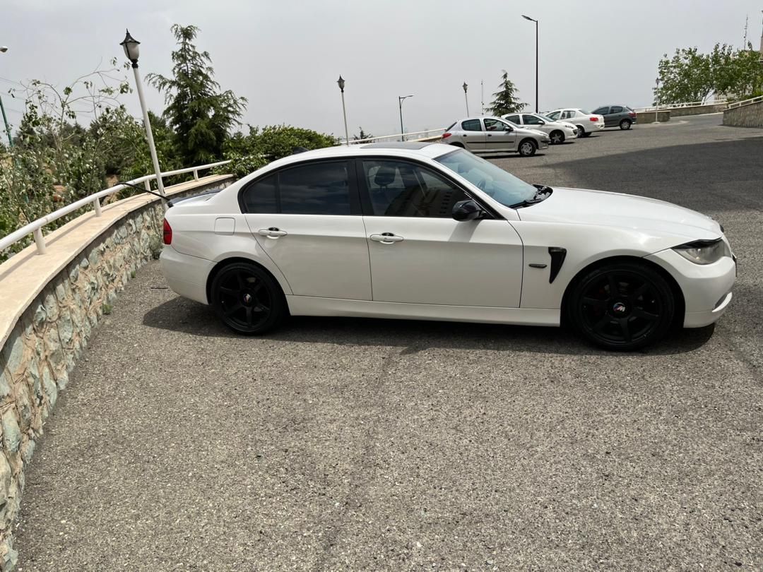 ب ام و سری 3 سدان 320i - 2006