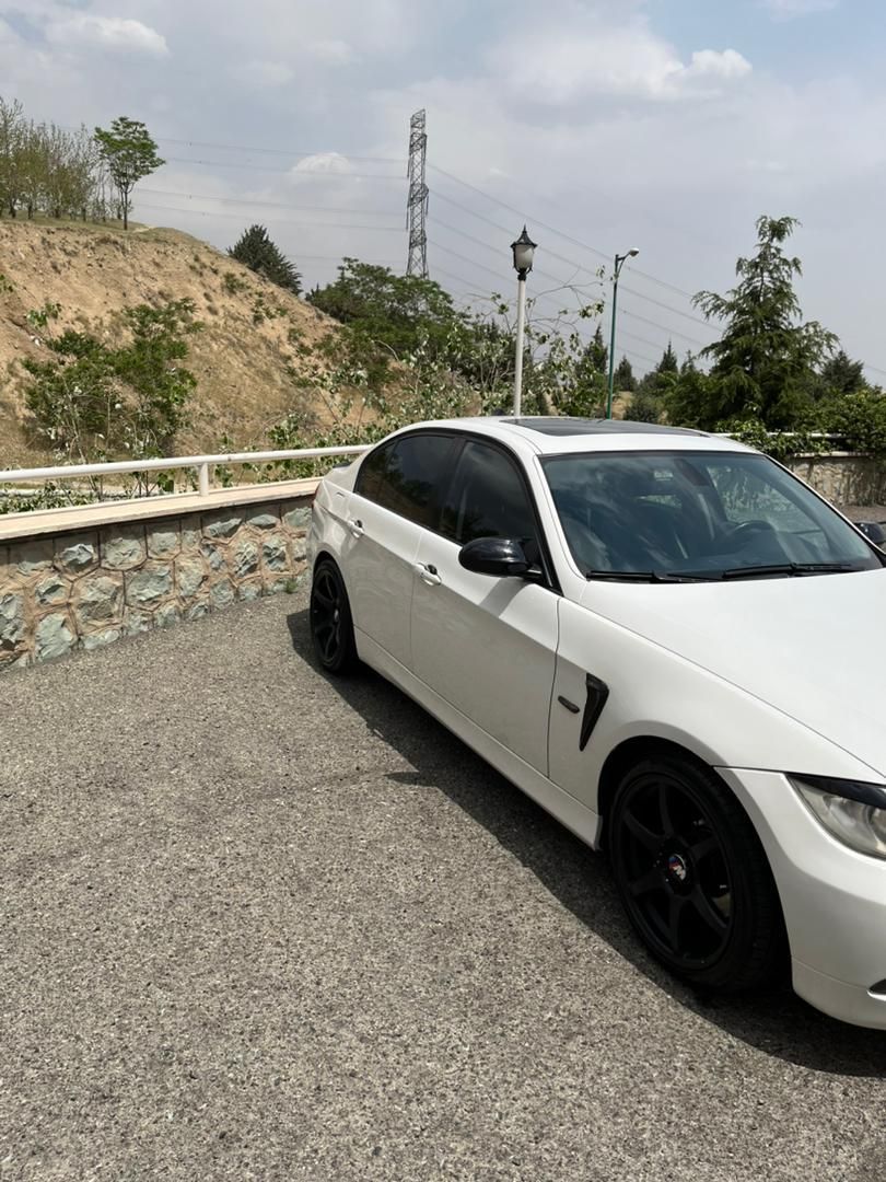 ب ام و سری 3 سدان 320i - 2006