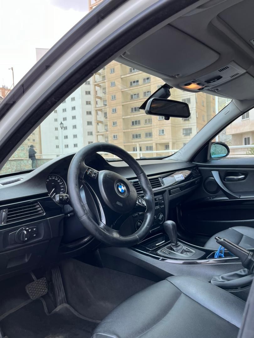 ب ام و سری 3 سدان 320i - 2006