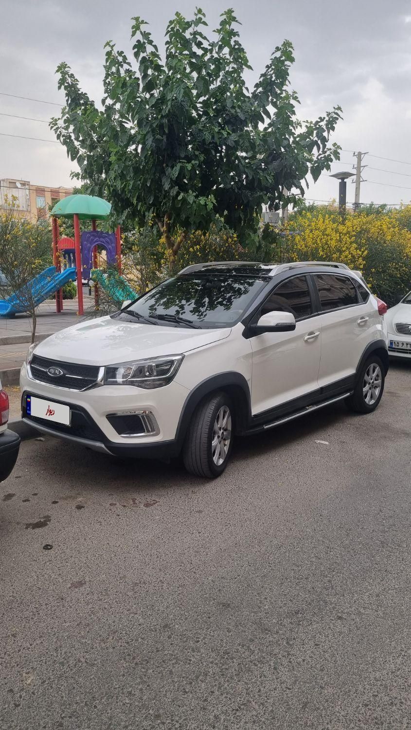 خودرو ام وی ام، X22 آگهی ann_18027932