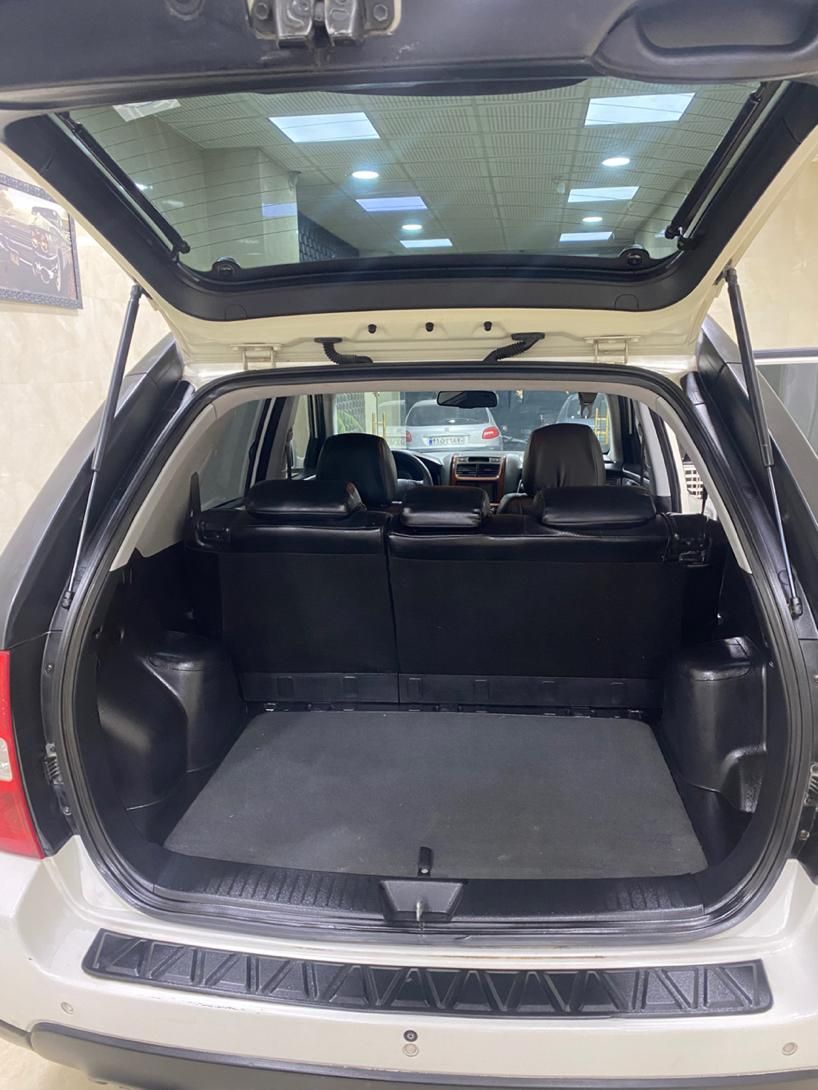 کیا اسپورتیج 6 سیلندر 2700cc - 2010