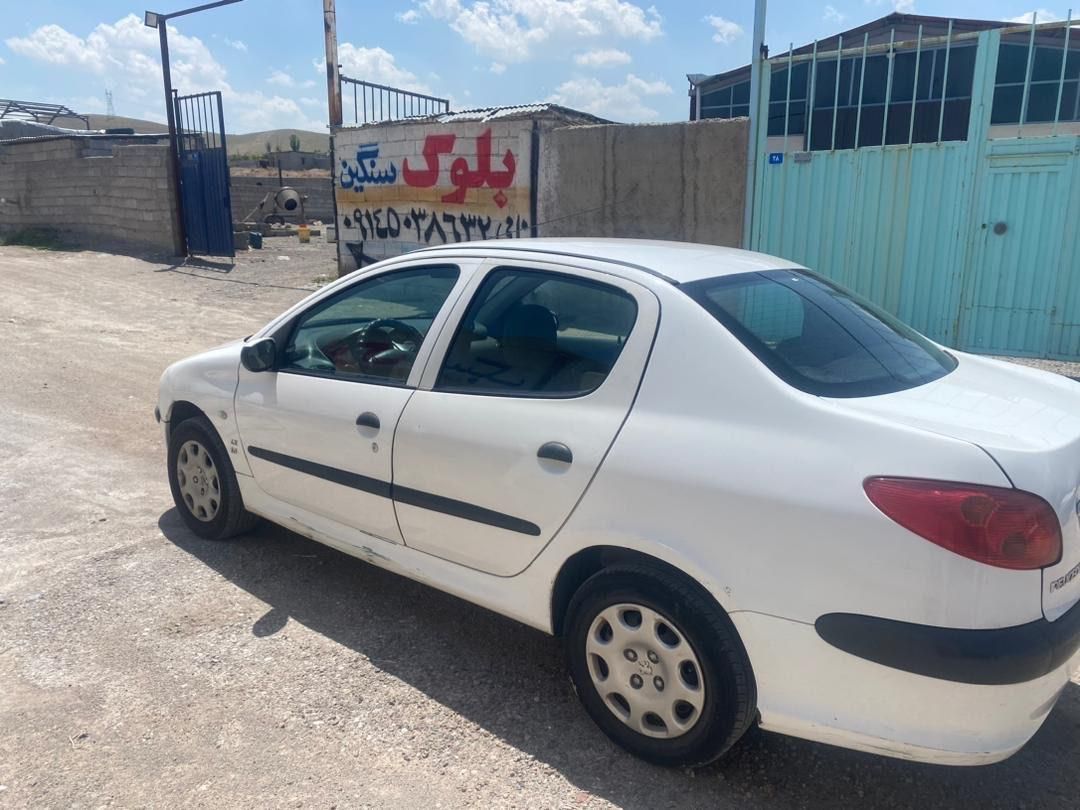 پژو 206 SD v8 - 1395