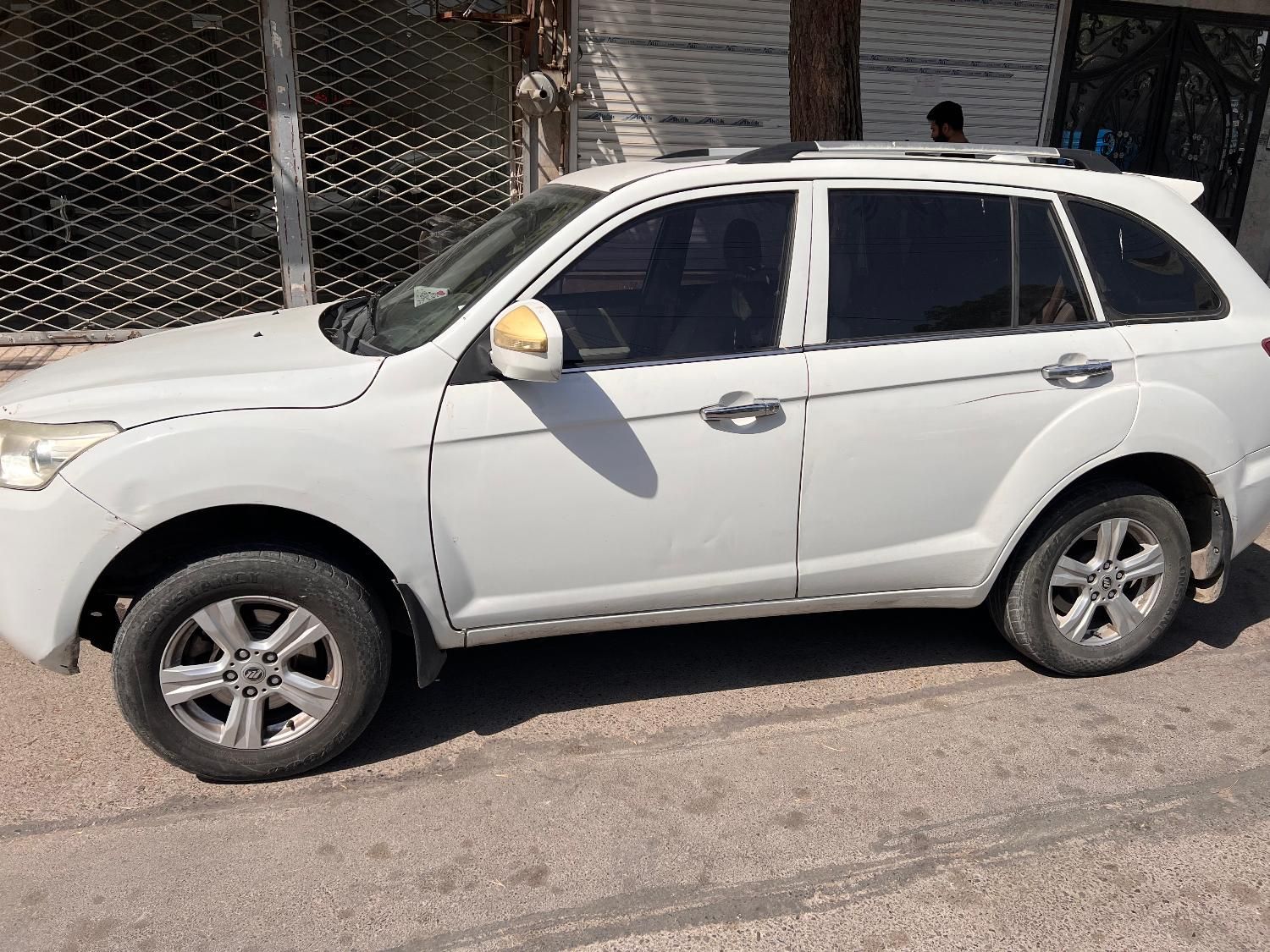 لیفان X60 دنده‌ای - 2013