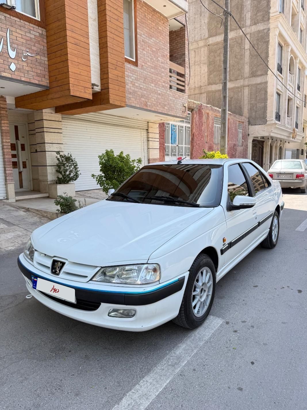 خودرو پژو، پارس آگهی ann_18028408