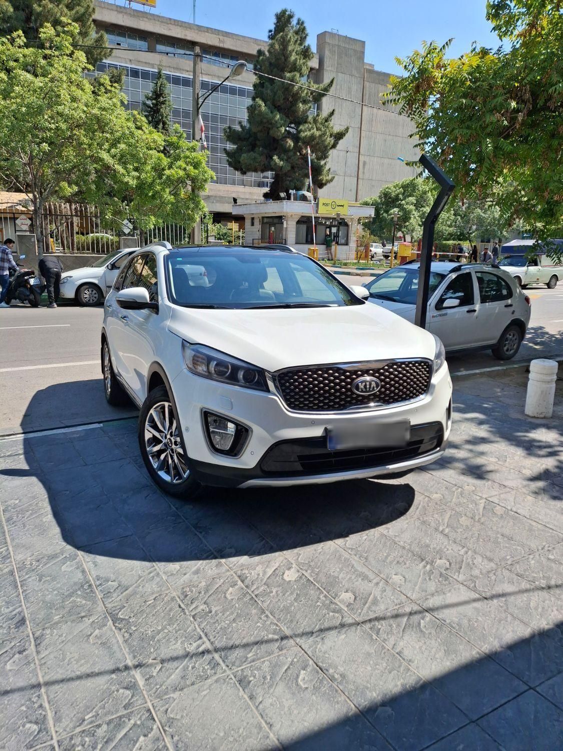 خودرو کیا، سورنتو آگهی ann_18028559