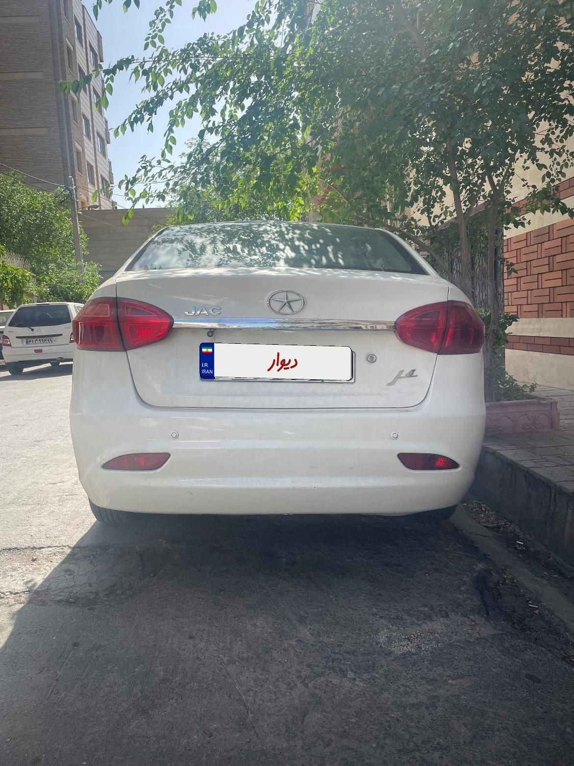جک J4 اتوماتیک - 2023