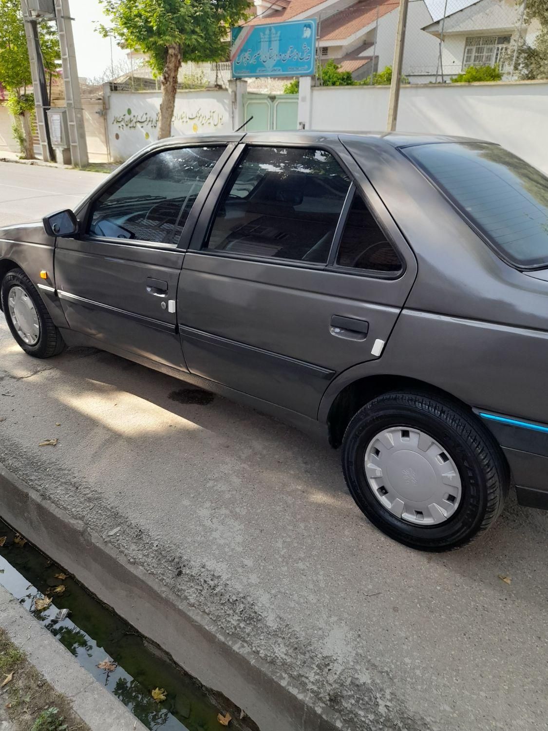 پژو 405 GLX - 1381