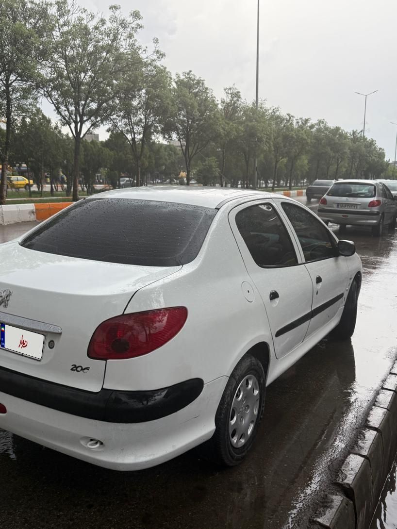 پژو 206 SD v8 - 1394