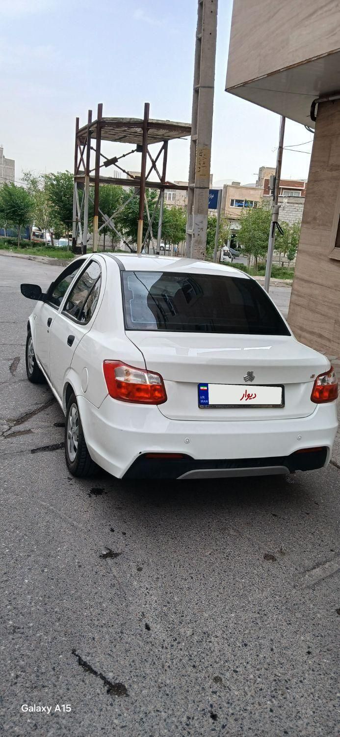 ساینا S دنده ای بنزینی - 1400