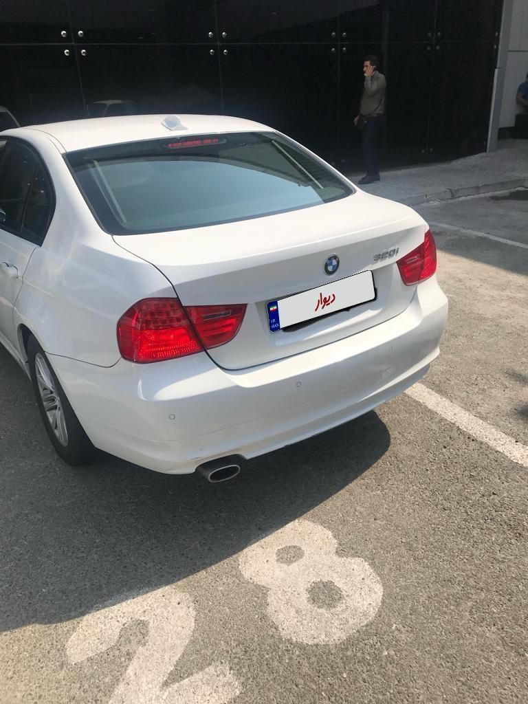 ب ام و سری 3 سدان 320i - 2009