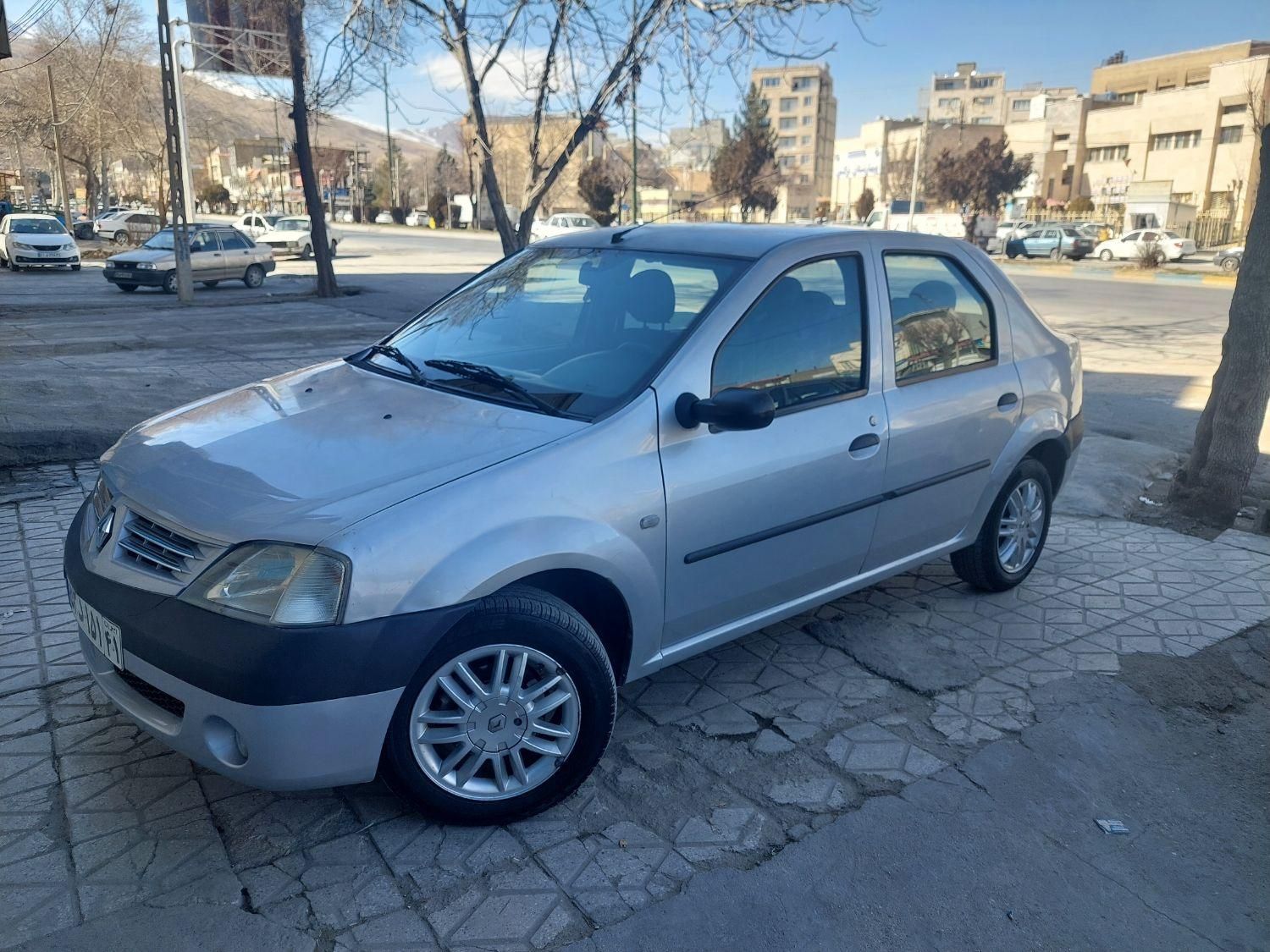 خودرو رنو، تندر 90 آگهی ann_18029385