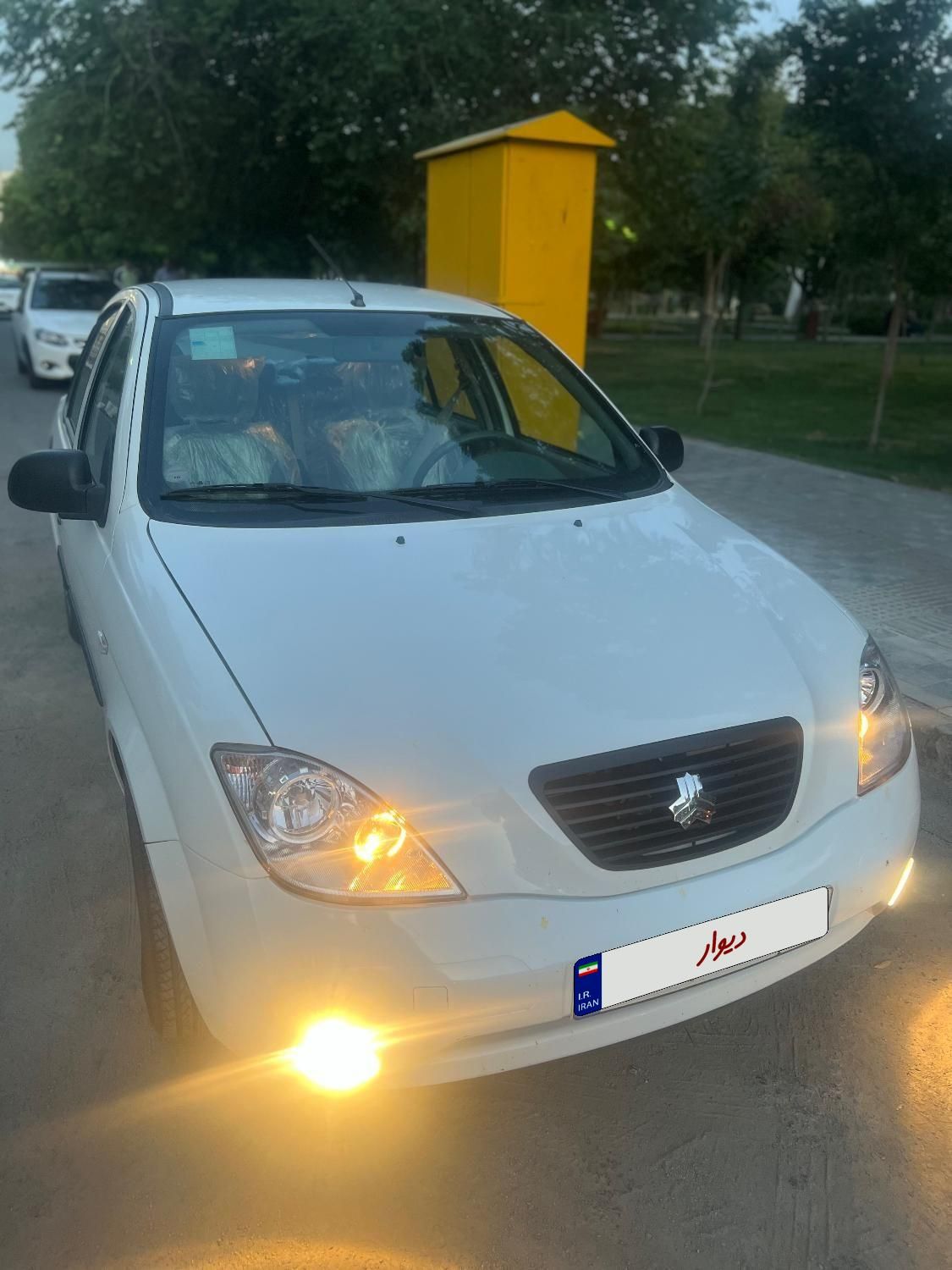تیبا صندوق دار SX - 1400