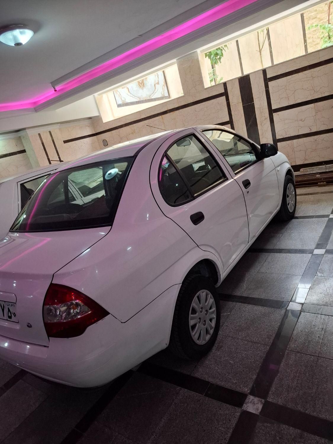 تیبا صندوق دار SX - 1393
