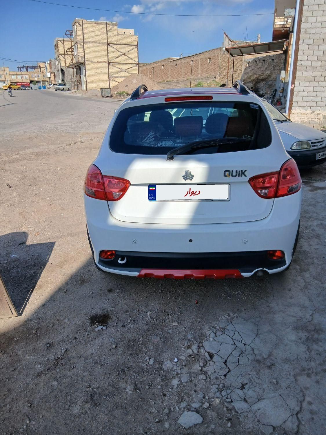 کوییک R دنده‌ای - 1400