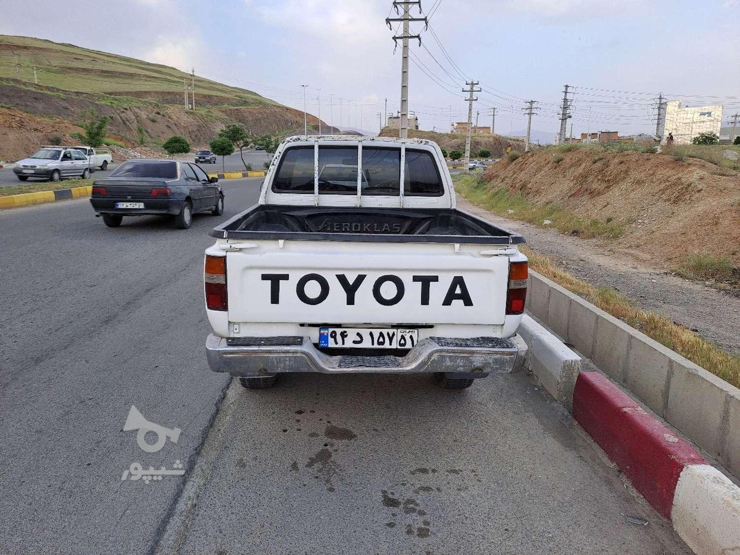 تویوتا هایلوکس دو کابین اتوماتیک معمولی - 1992