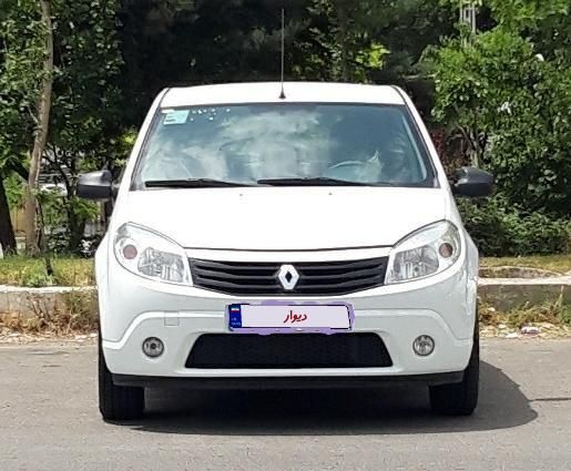 خودرو رنو، ساندرو آگهی ann_18030501