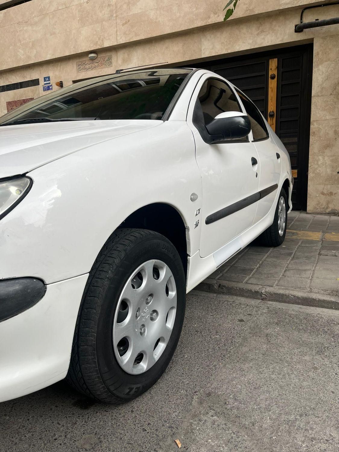 پژو 206 SD v8 - 1390