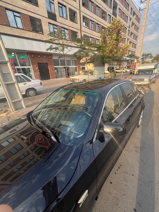 ب ام و سری 5 530XI - 2009