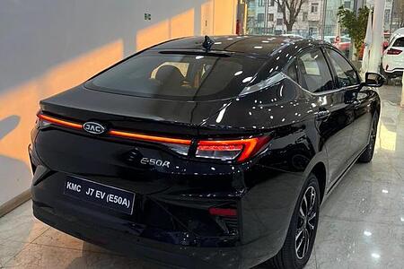 کی ام سی EJ7 142 کیلووات - 2024