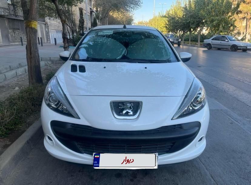 پژو 207 دنده‌ای با موتور TU3 - 1403