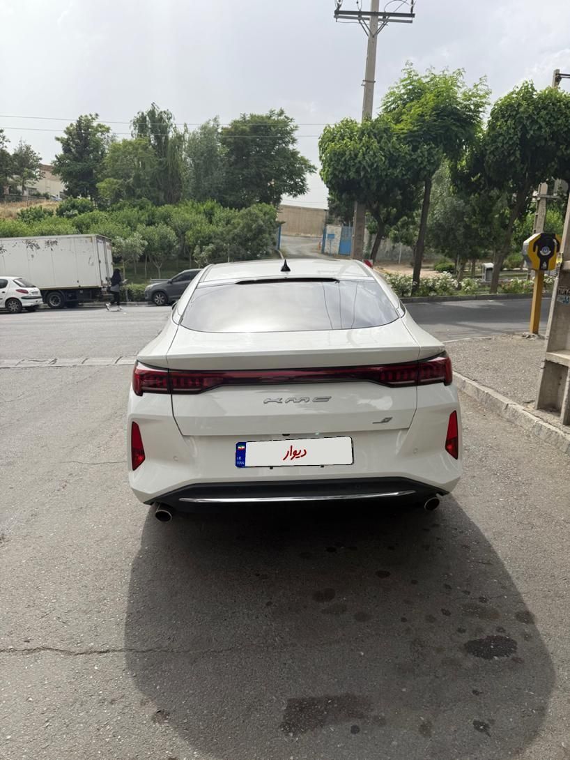 کی ام سی J7 اتوماتیک - 2023