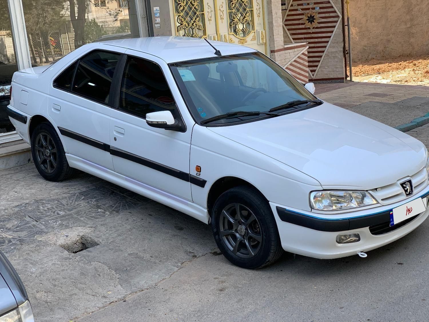 خودرو پژو، پارس آگهی ann_18033220