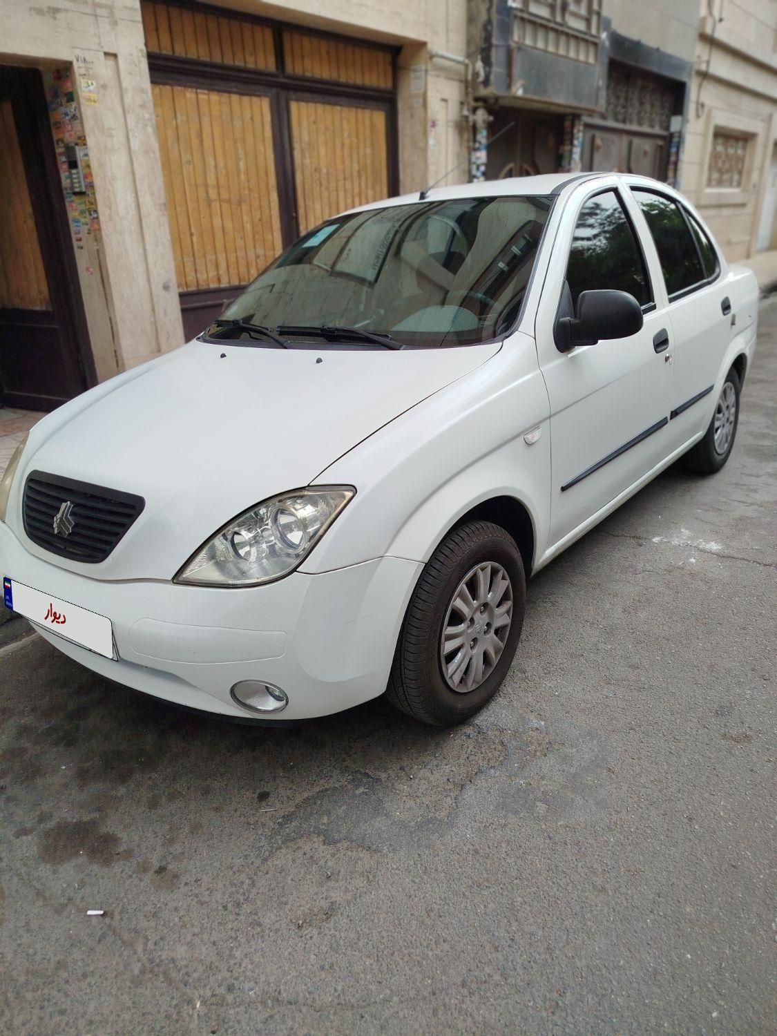 تیبا صندوق دار SX - 1401