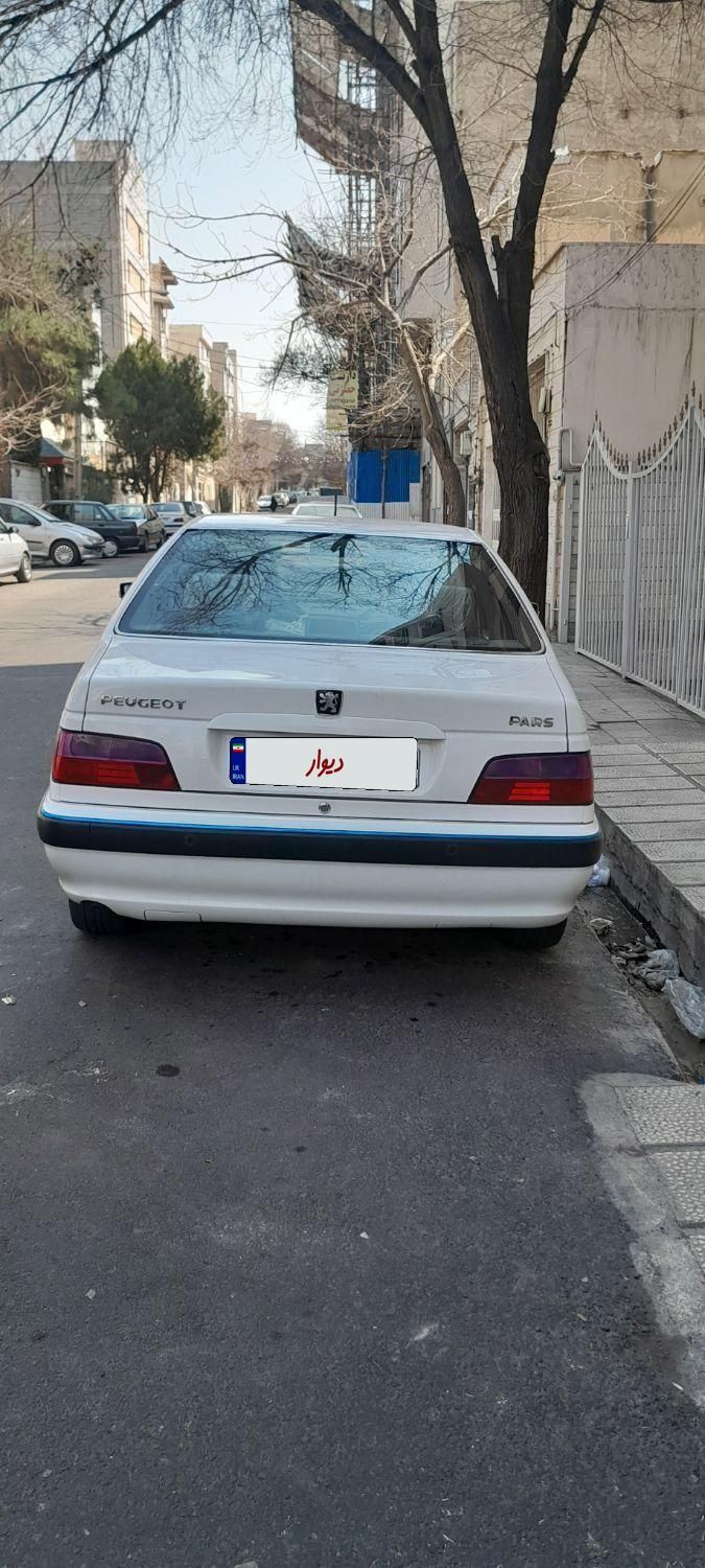 پژو پارس XU7P - 1402