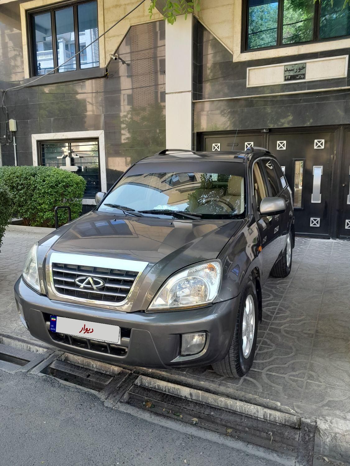 خودرو ام وی ام، X33 آگهی ann_18033771