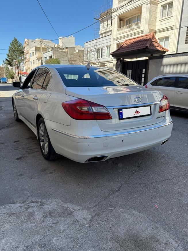 خودرو هیوندای، جنسیس آگهی ann_18033996
