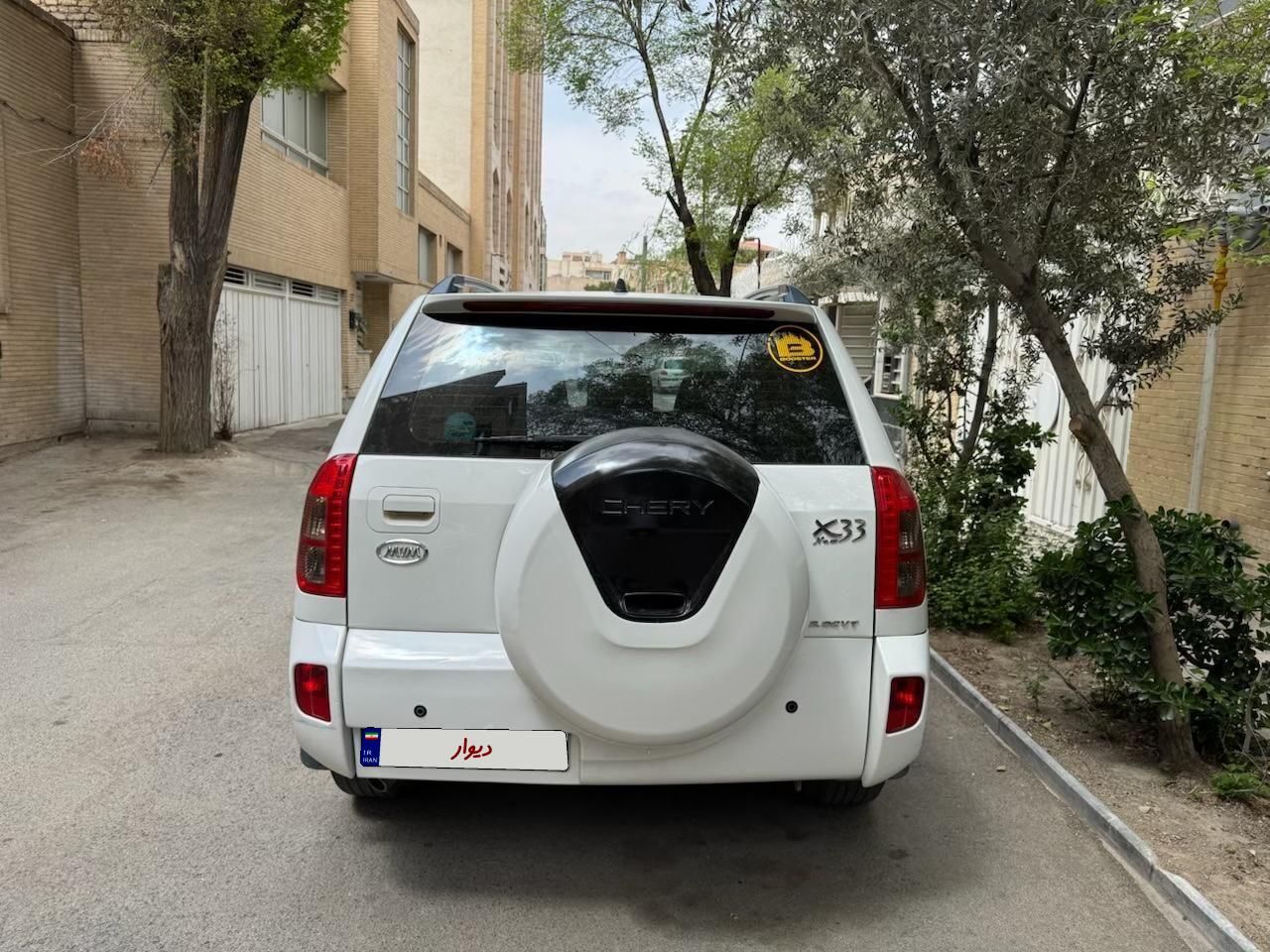 خودرو ام وی ام، X33 آگهی ann_18034734