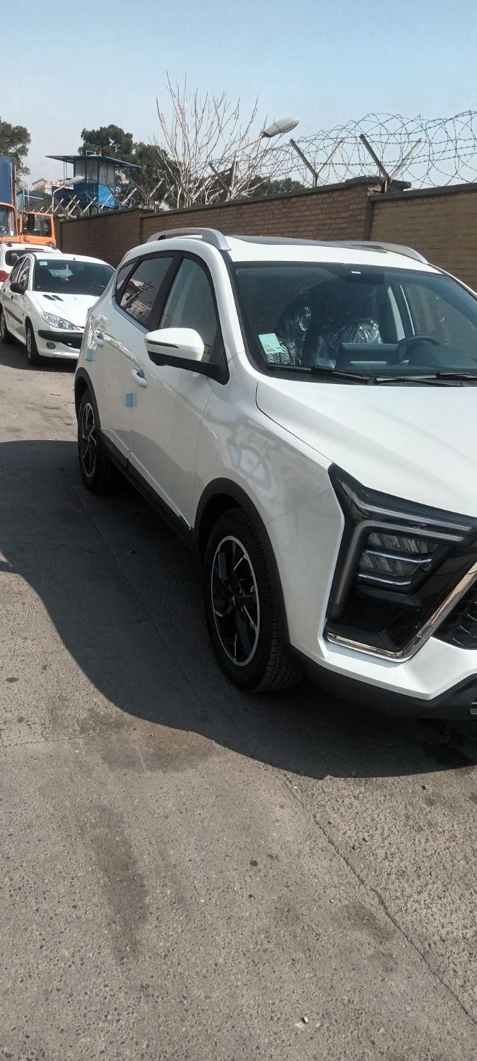کی ام سی X5 ۱.۵ لیتر توربو - 2025
