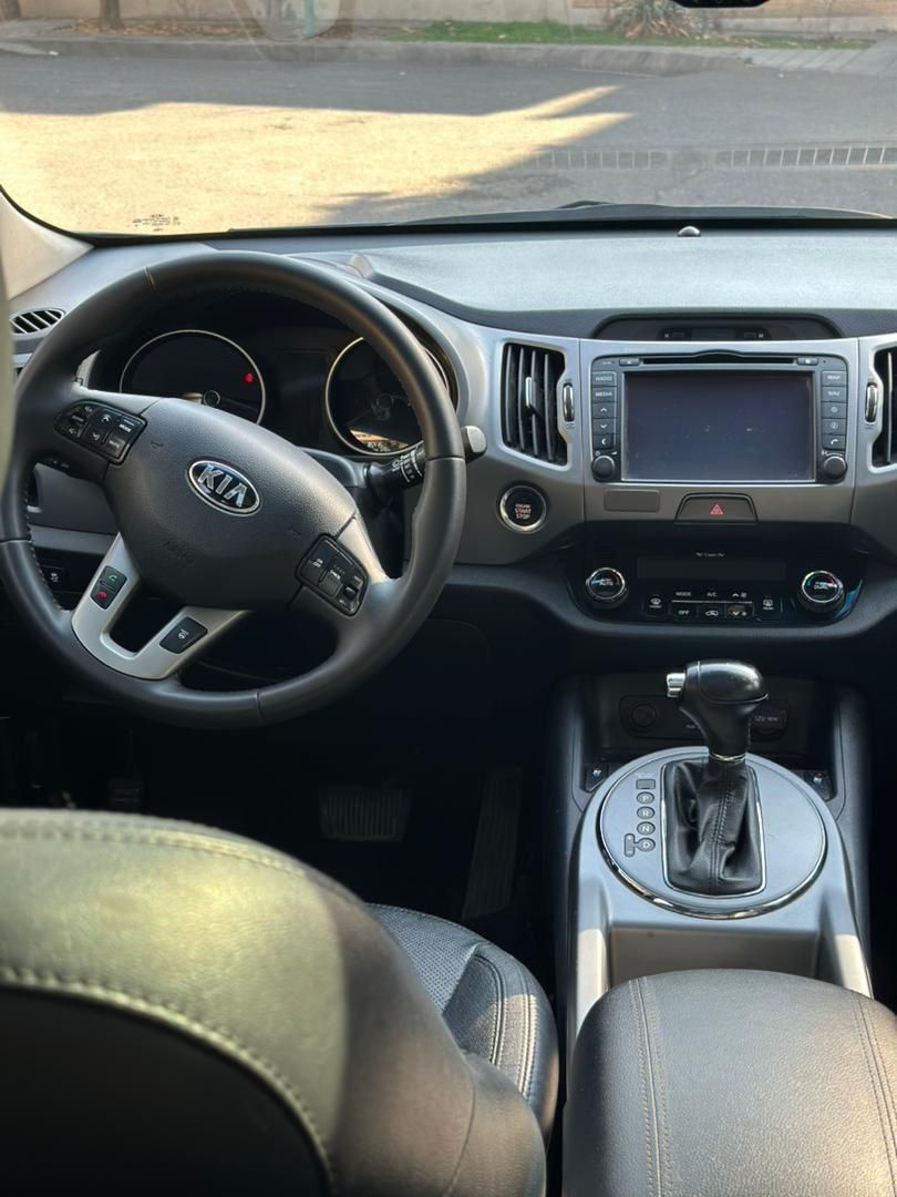 کیا اسپورتیج 4 سیلندر 2400cc - 2015