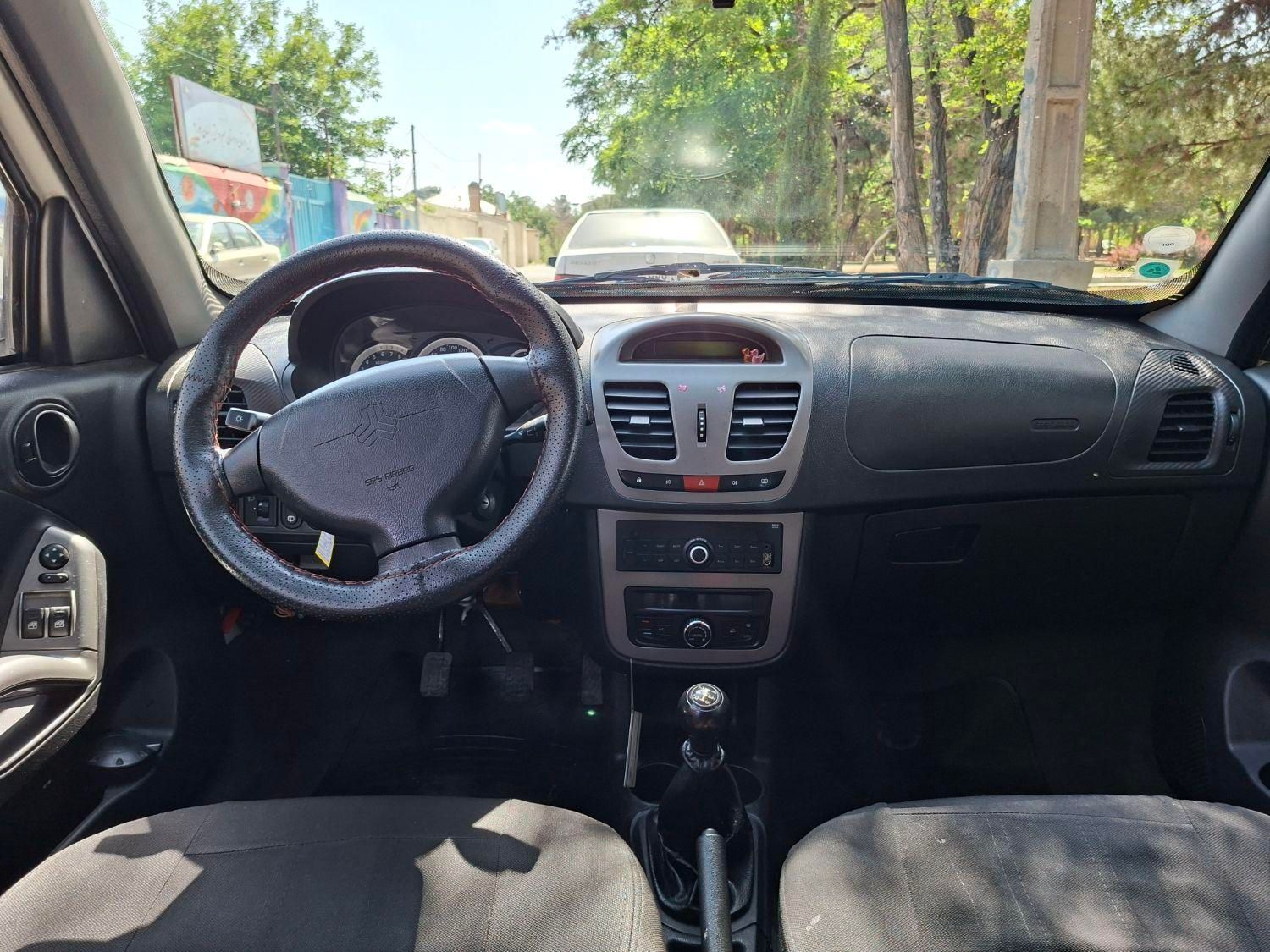 کوییک R دنده‌ای - 1399