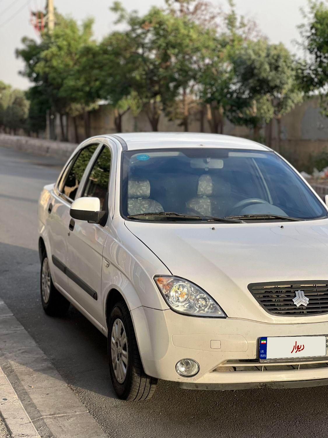 تیبا صندوق دار SX - 1393