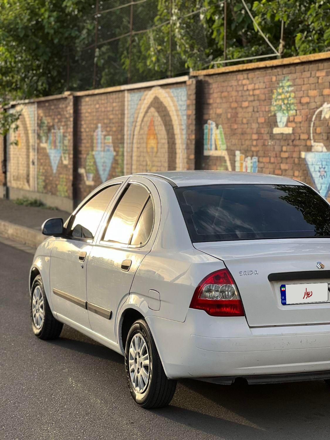 تیبا صندوق دار SX - 1393