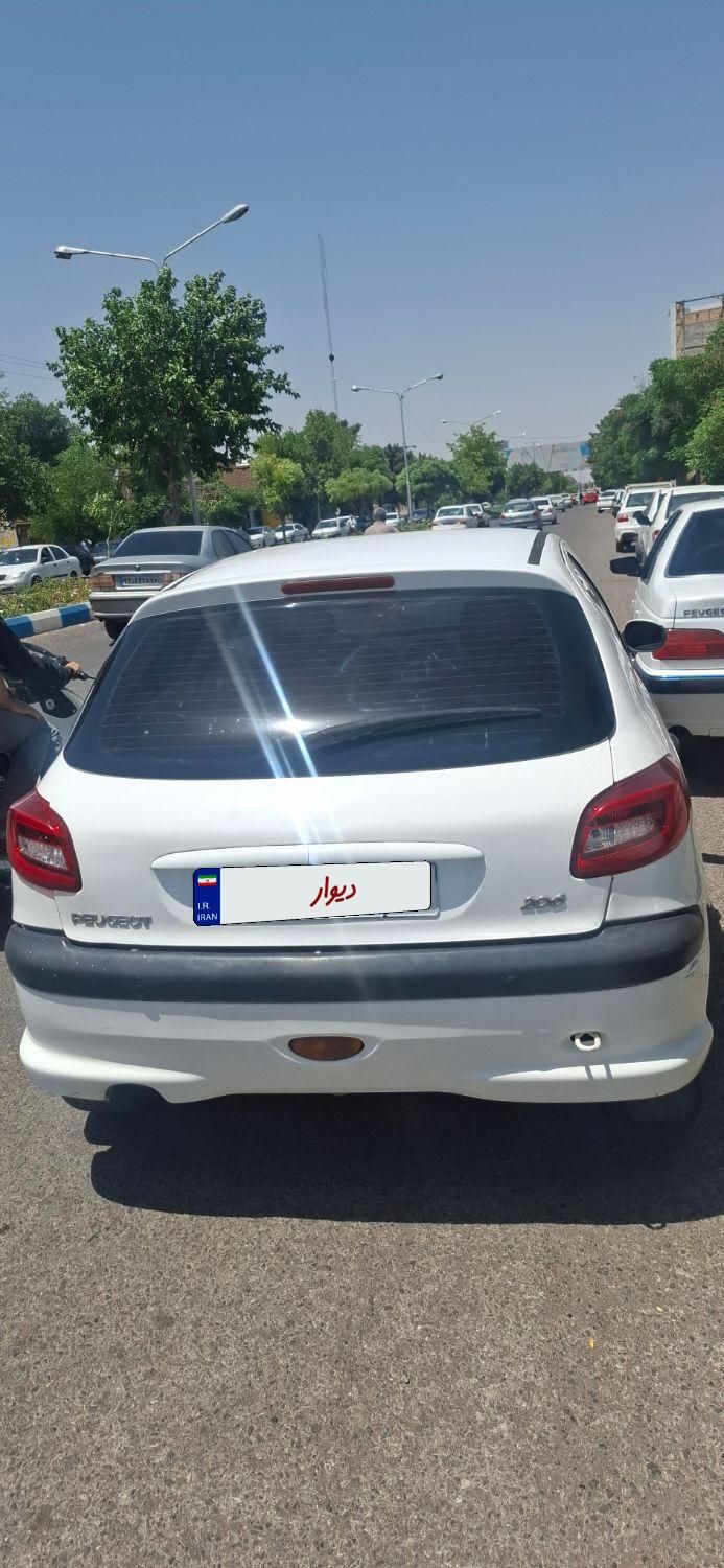 پژو 206 تیپ 2 - 1393