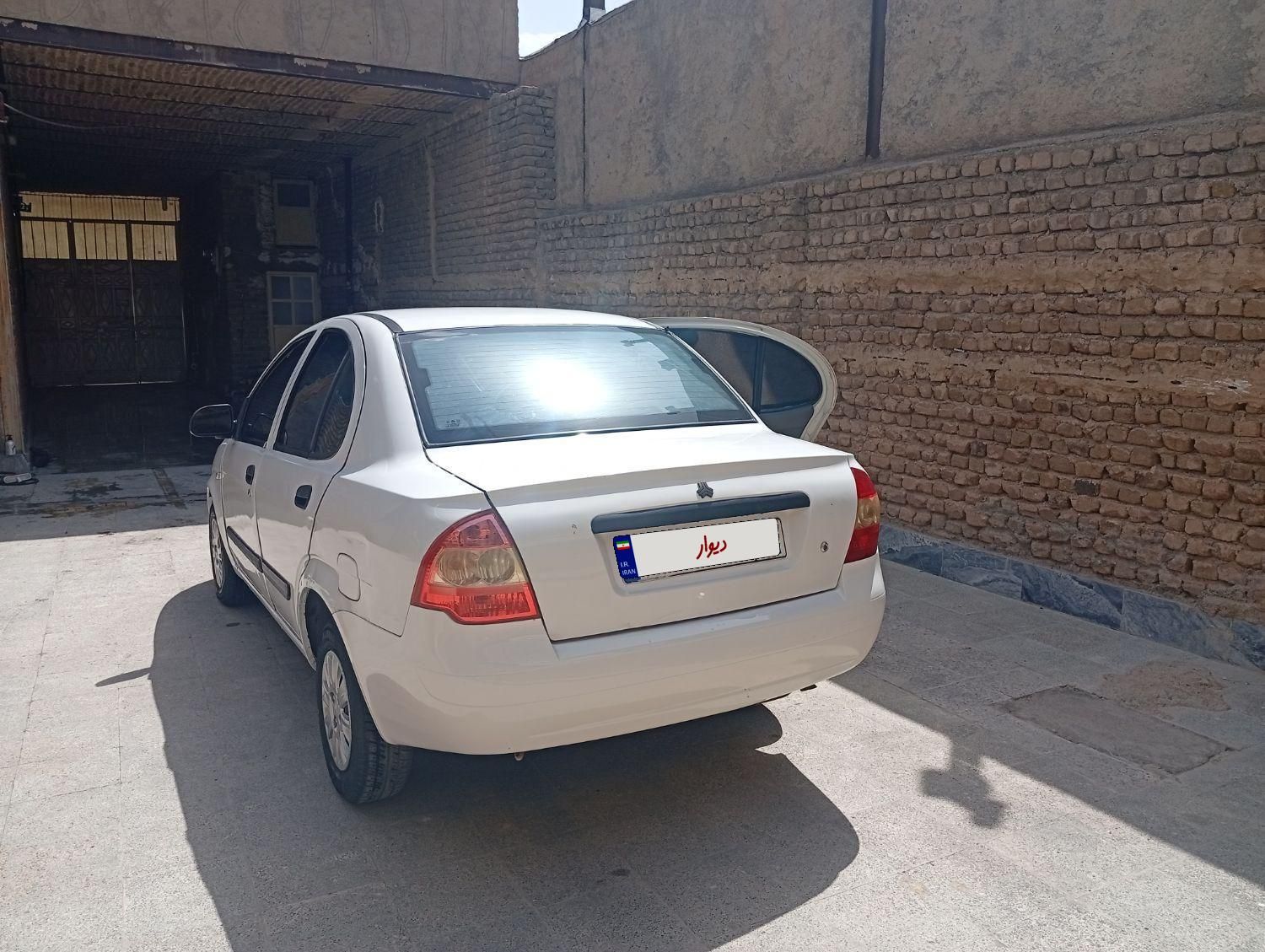 تیبا صندوق دار EX - 1390