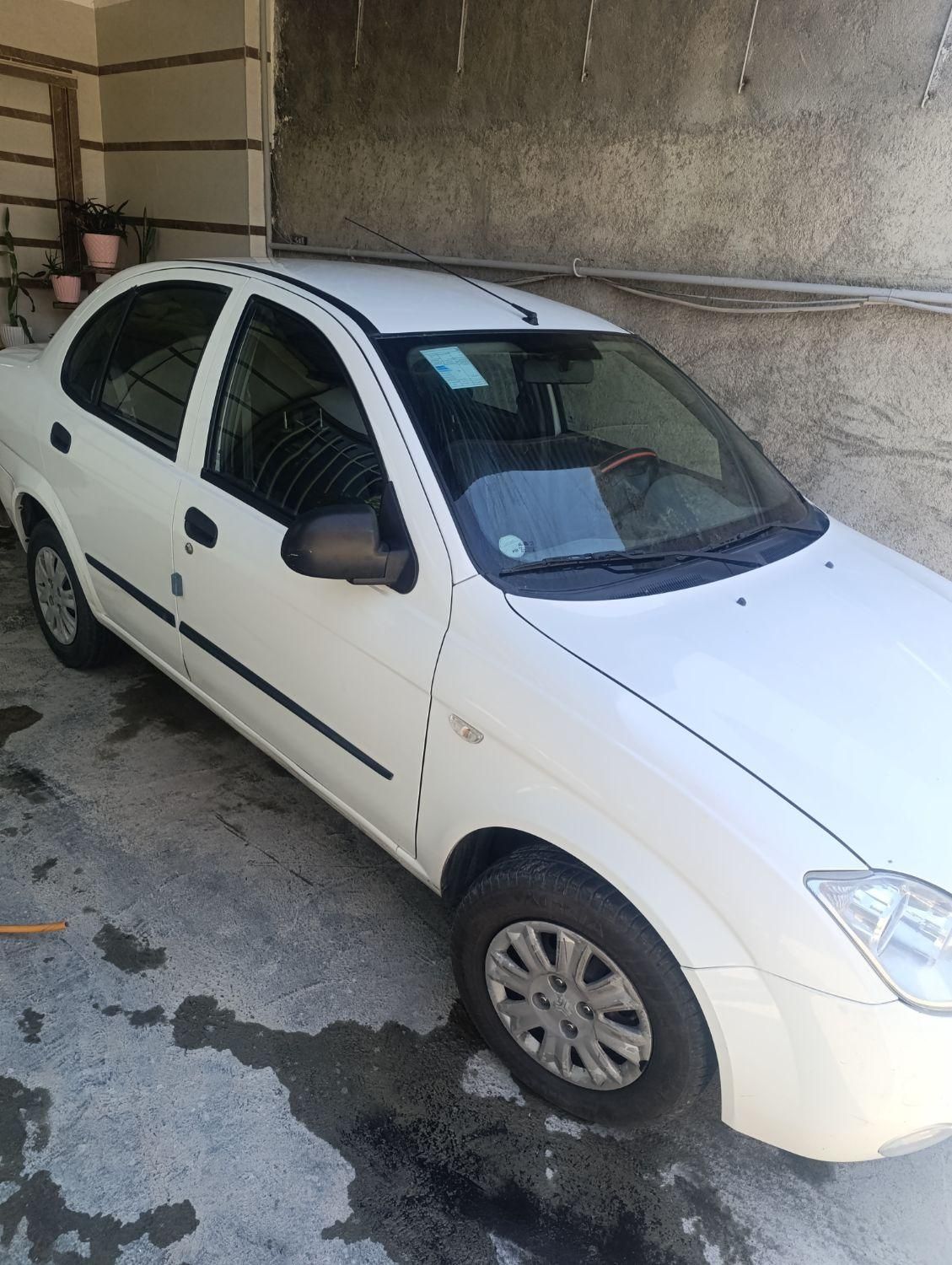 تیبا صندوق دار SX - 1401